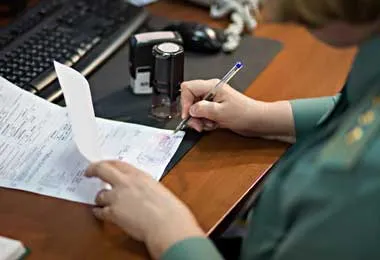 В Беларуси расширят учет перемещаемых через границу товаров — указ