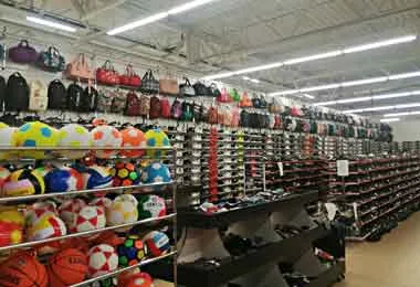 КГК приостановил работу частного торгового павильона в Рогачеве