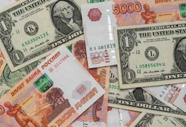 Белорусский рубль ослаб к доллару и российскому рублю на открытии торгов БВФБ 5 января